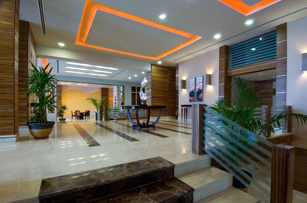 Hilton Garden Inn Riyadh Olaya Inreriör bild