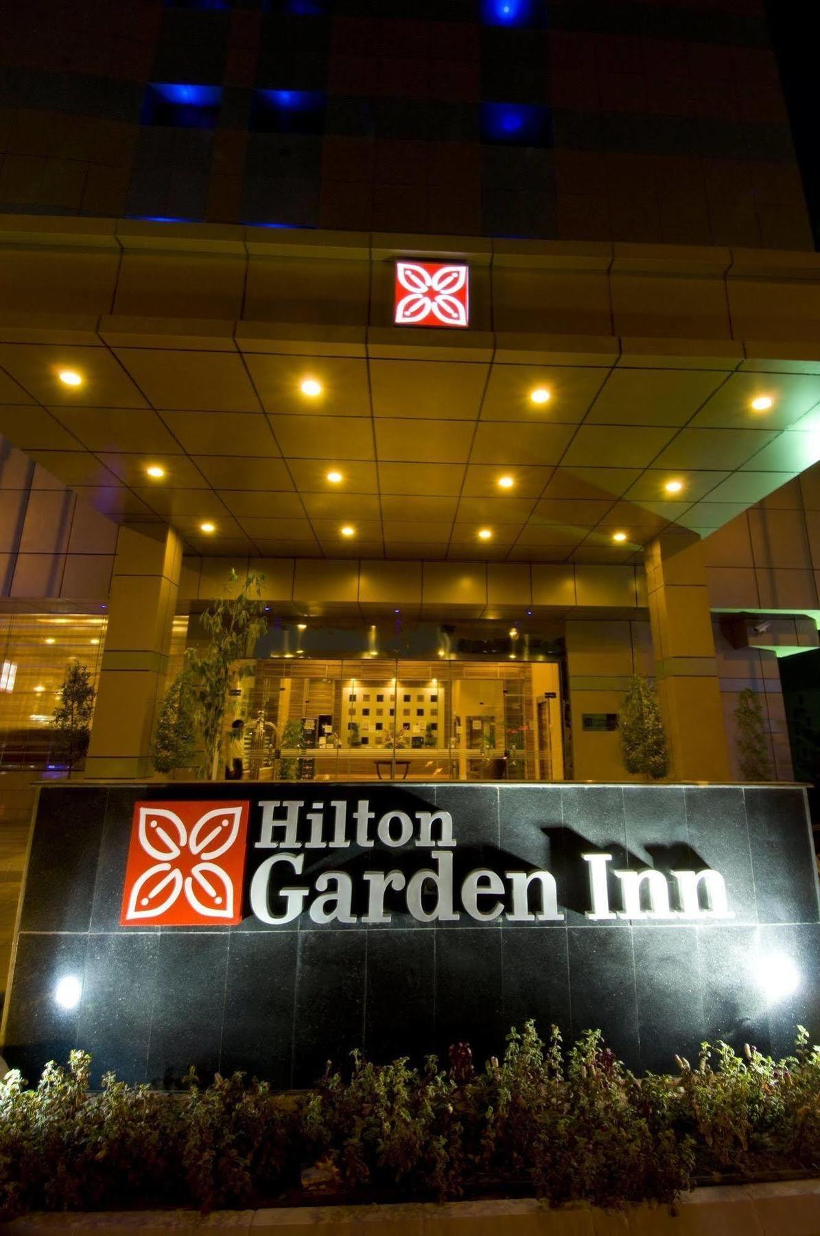 Hilton Garden Inn Riyadh Olaya Exteriör bild